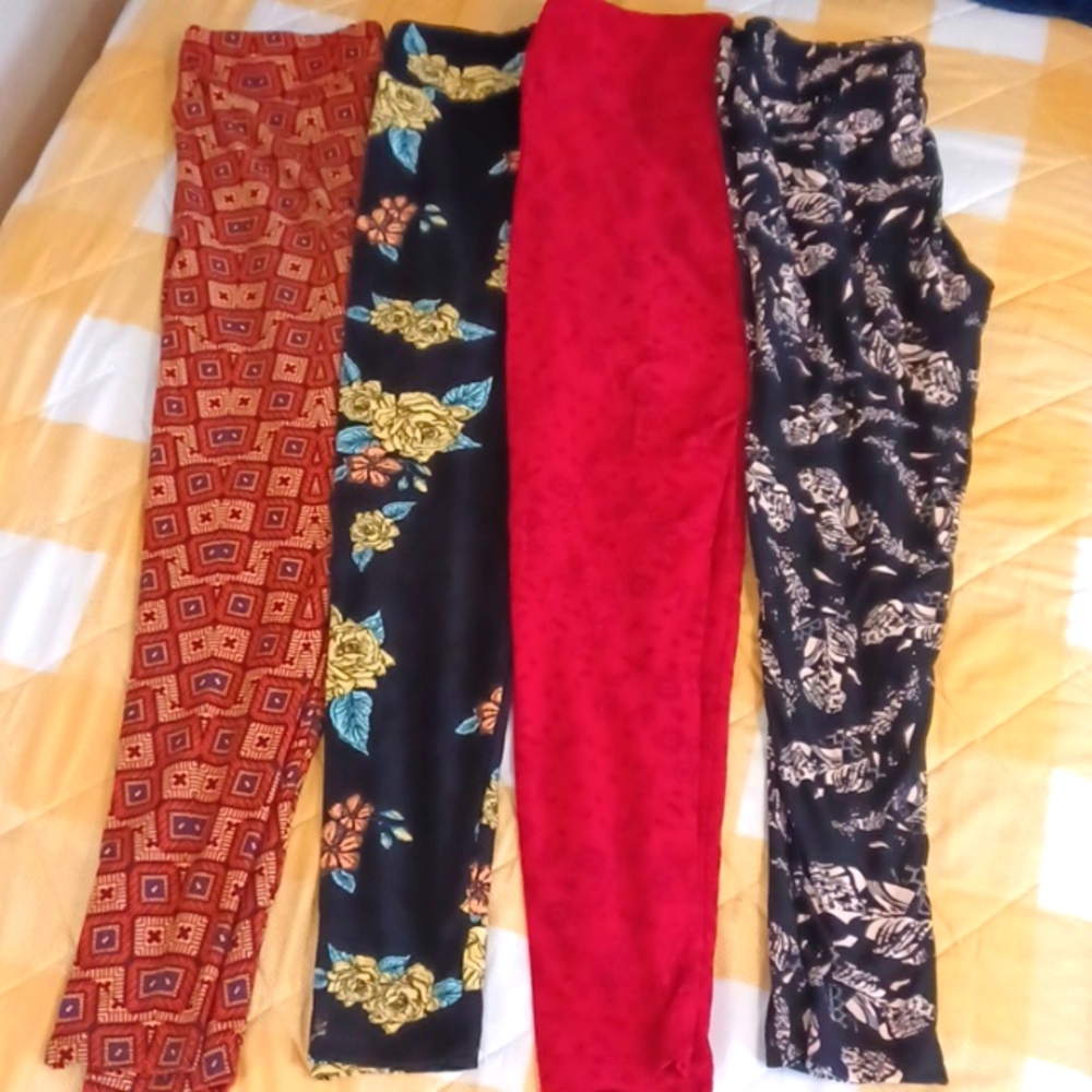 4 pair Lularoe leggings, tall & curvy